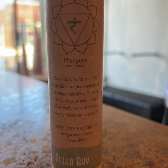 Chakra Energy Candle - Picture 2 of 2
